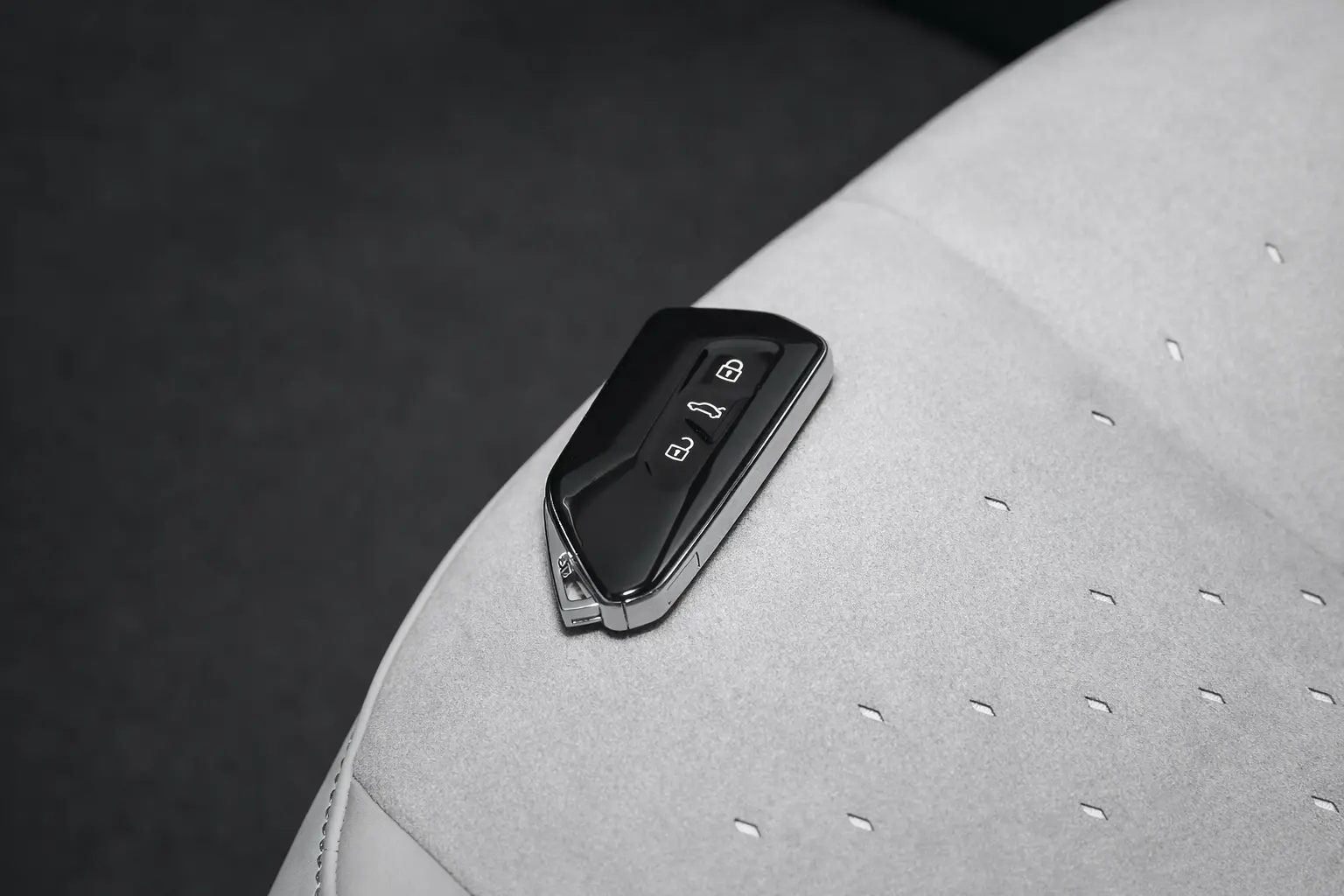 Volkswagen ID. UNYX 06 - Image 5