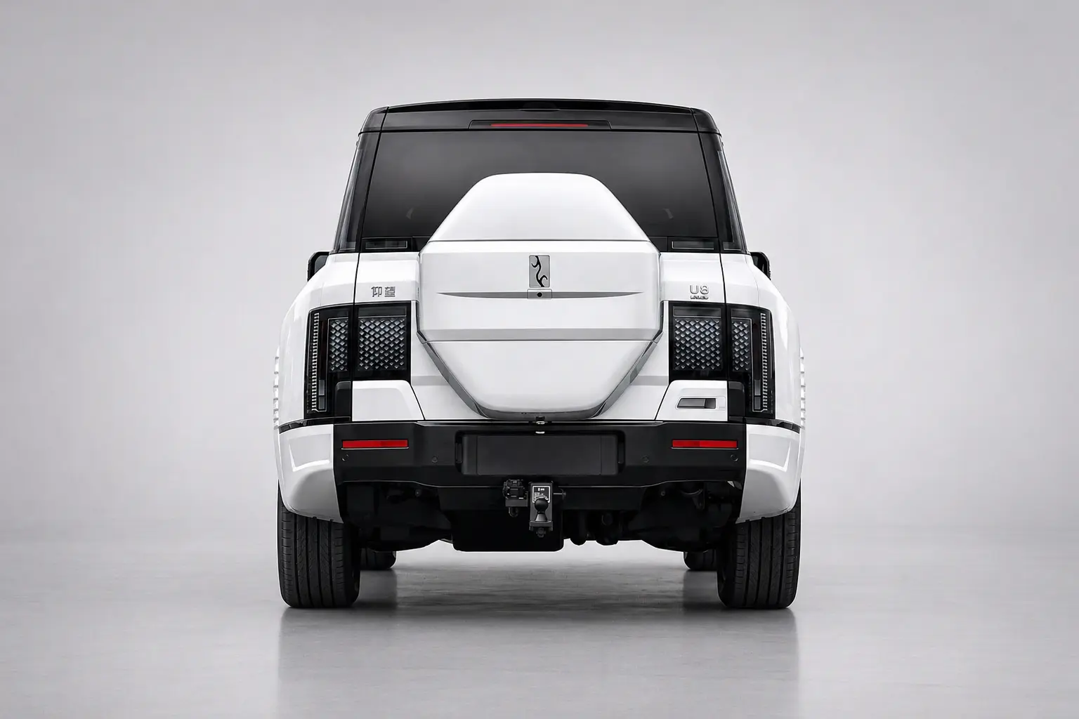 Yangwang U8 - Image 3