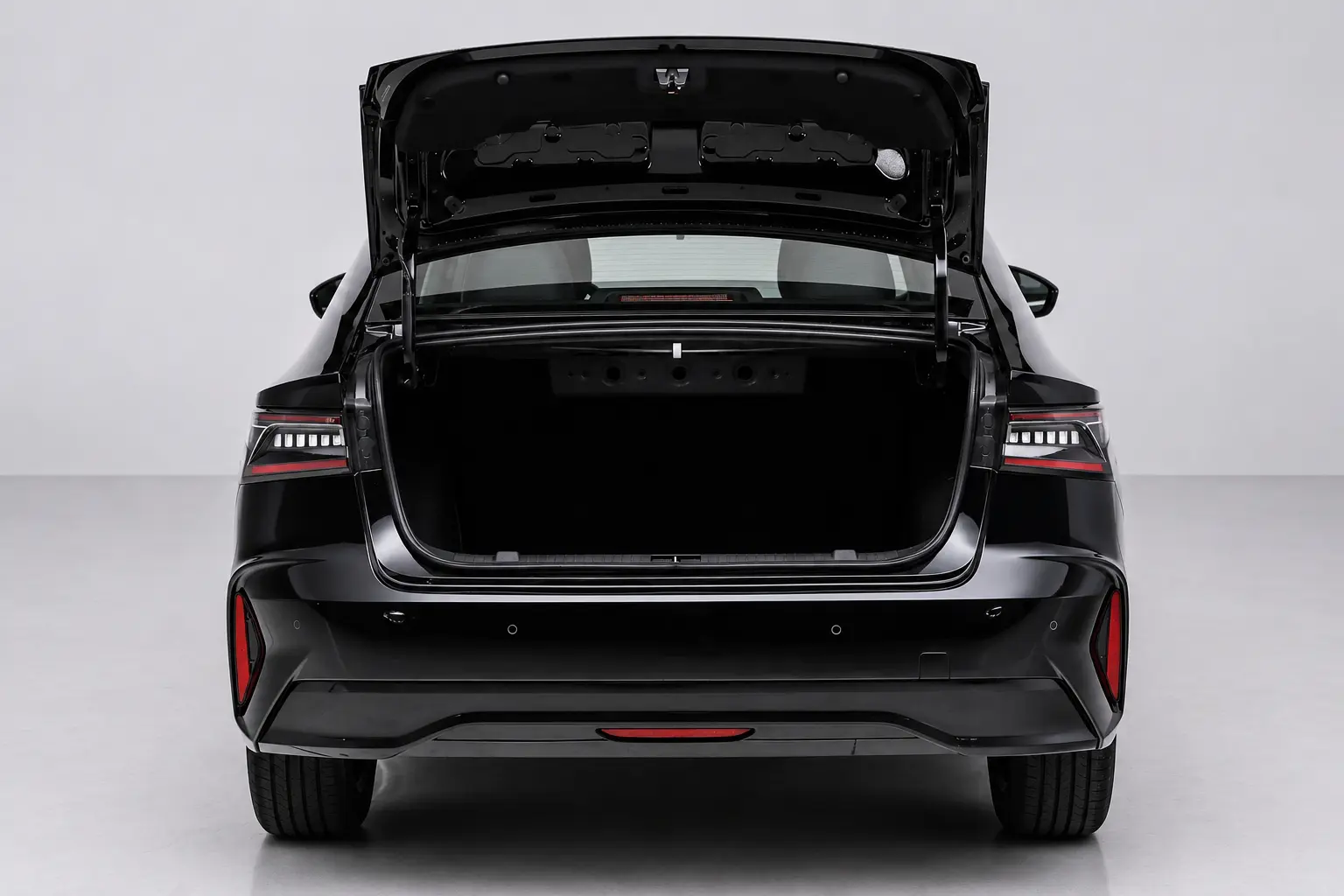 Chery Fulwin A8 - Image 9