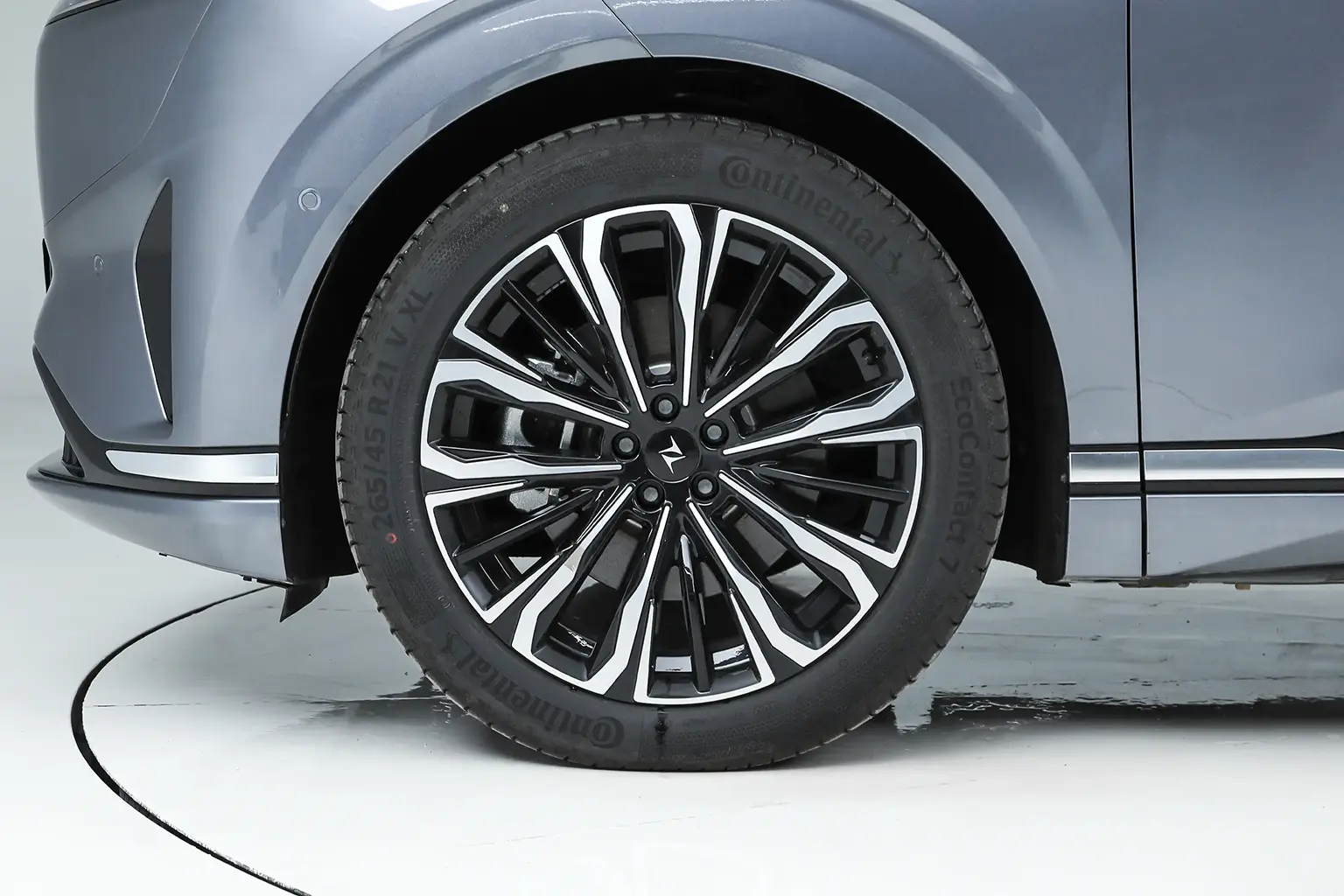 Dongfeng eπ 008 - Image 8