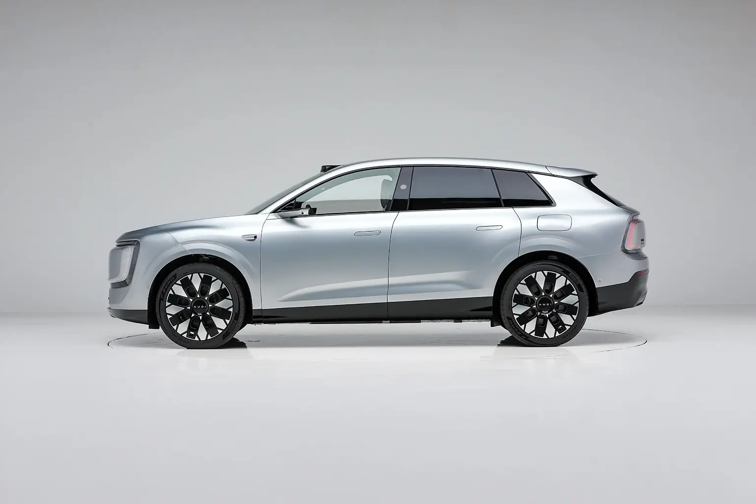 Audi E7X - Image 4