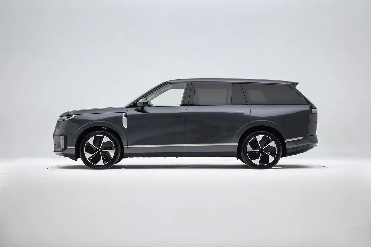XPeng GX - Image 4