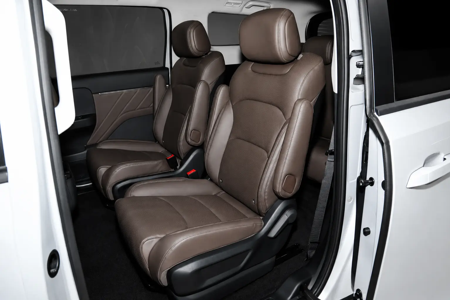 Wuling Starlight 730 EV - Image 7