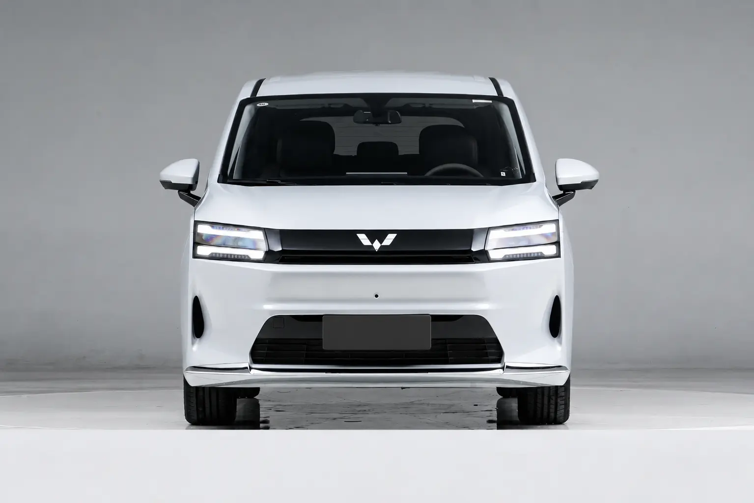 Wuling Starlight 730 EV - Image 2